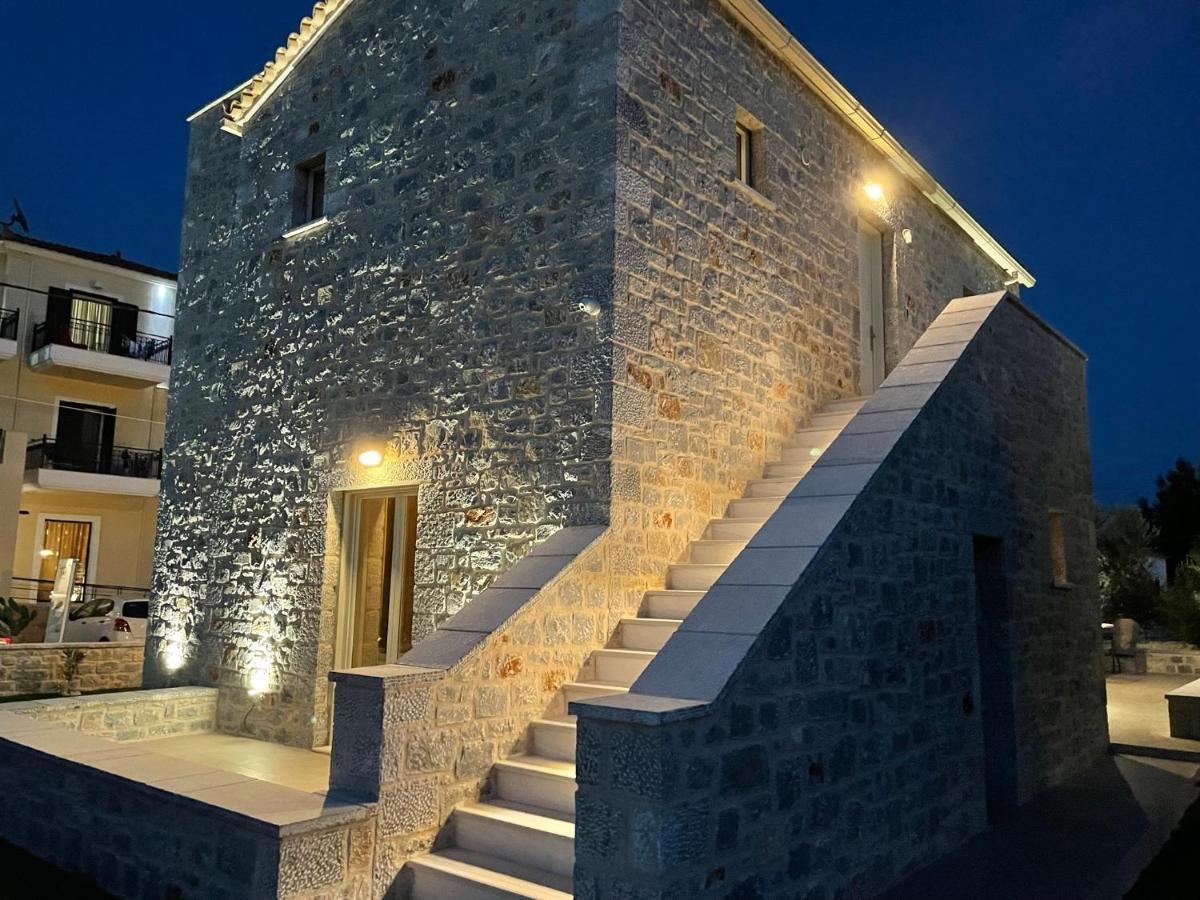 Efmar Exclusive Residences Gytheio Exterior foto