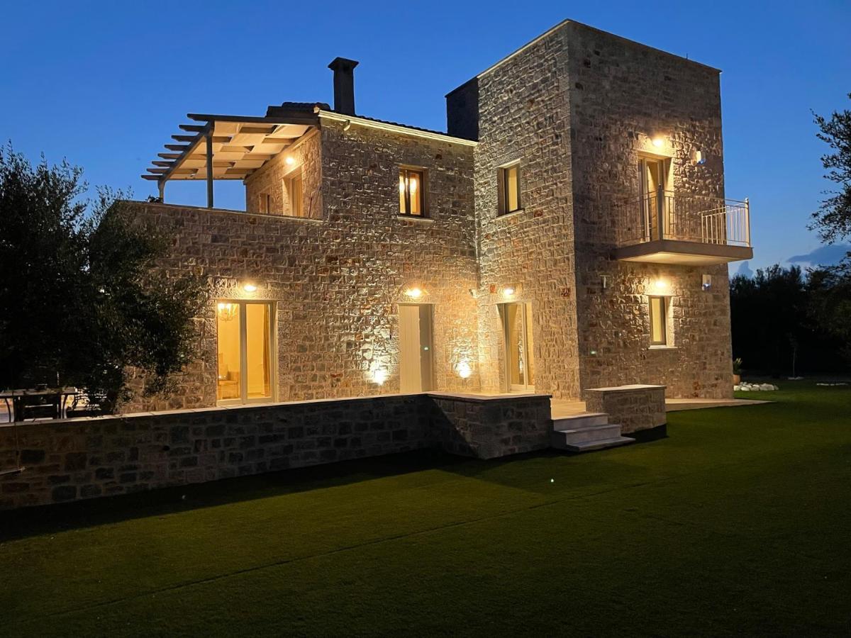 Efmar Exclusive Residences Gytheio Exterior foto