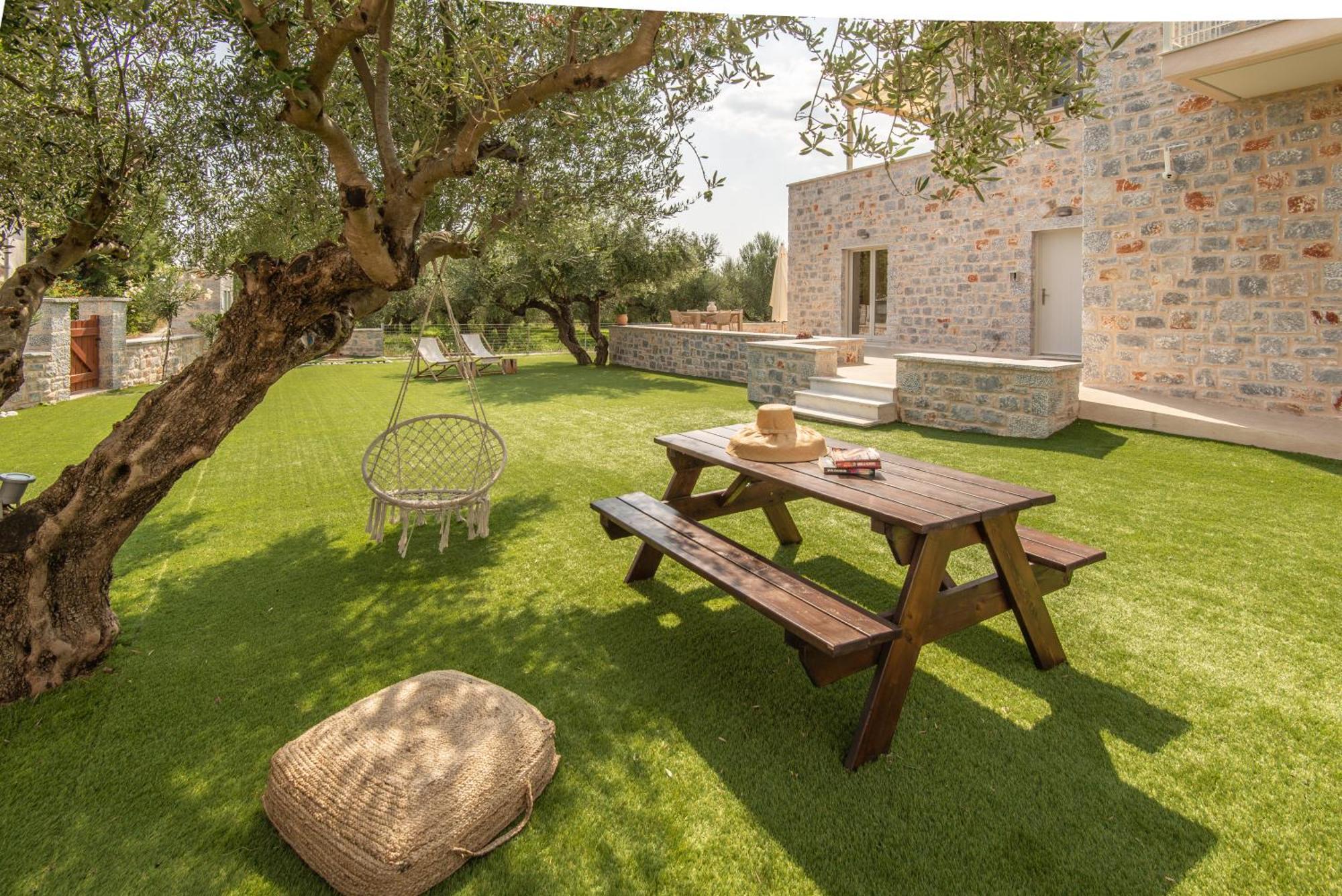 Efmar Exclusive Residences Gytheio Exterior foto